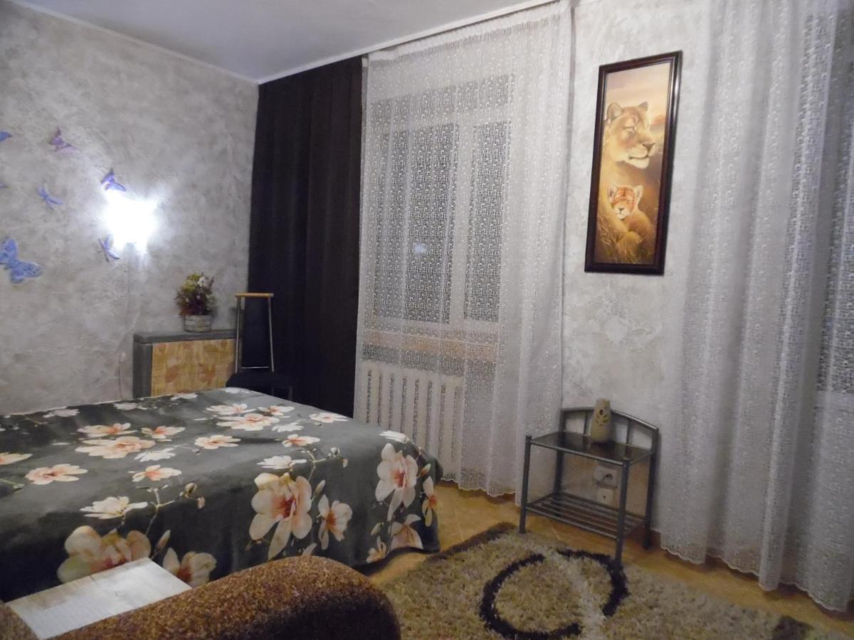 Apartment On Sobornaya 58 Khmel'nyts'kyy Luaran gambar