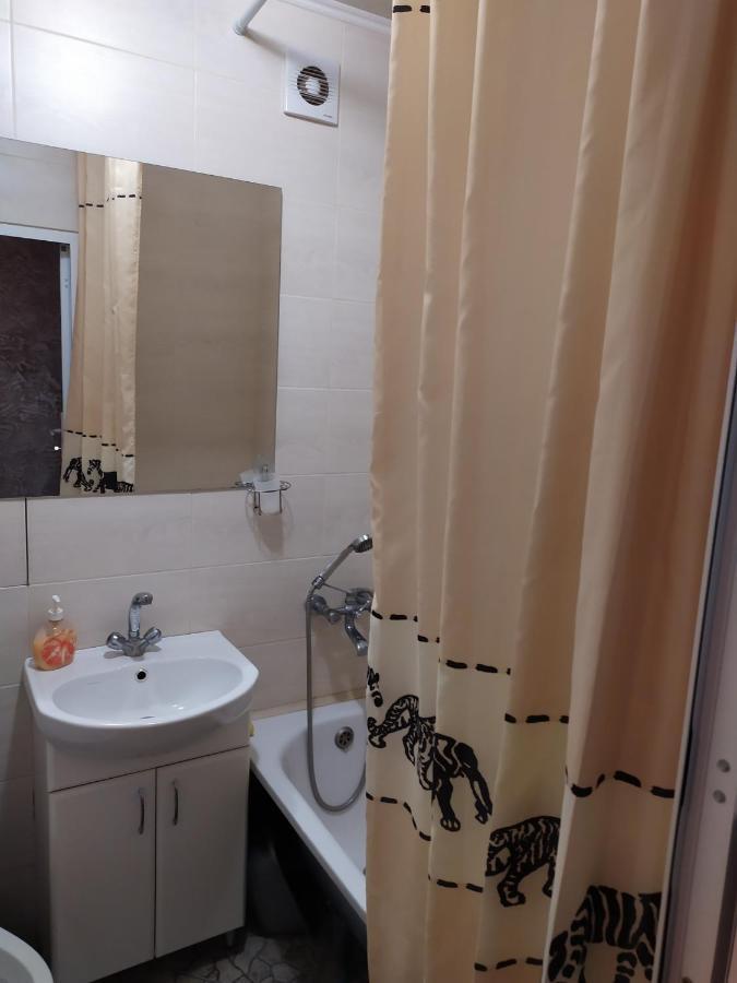 Apartment On Sobornaya 58 Khmel'nyts'kyy Luaran gambar